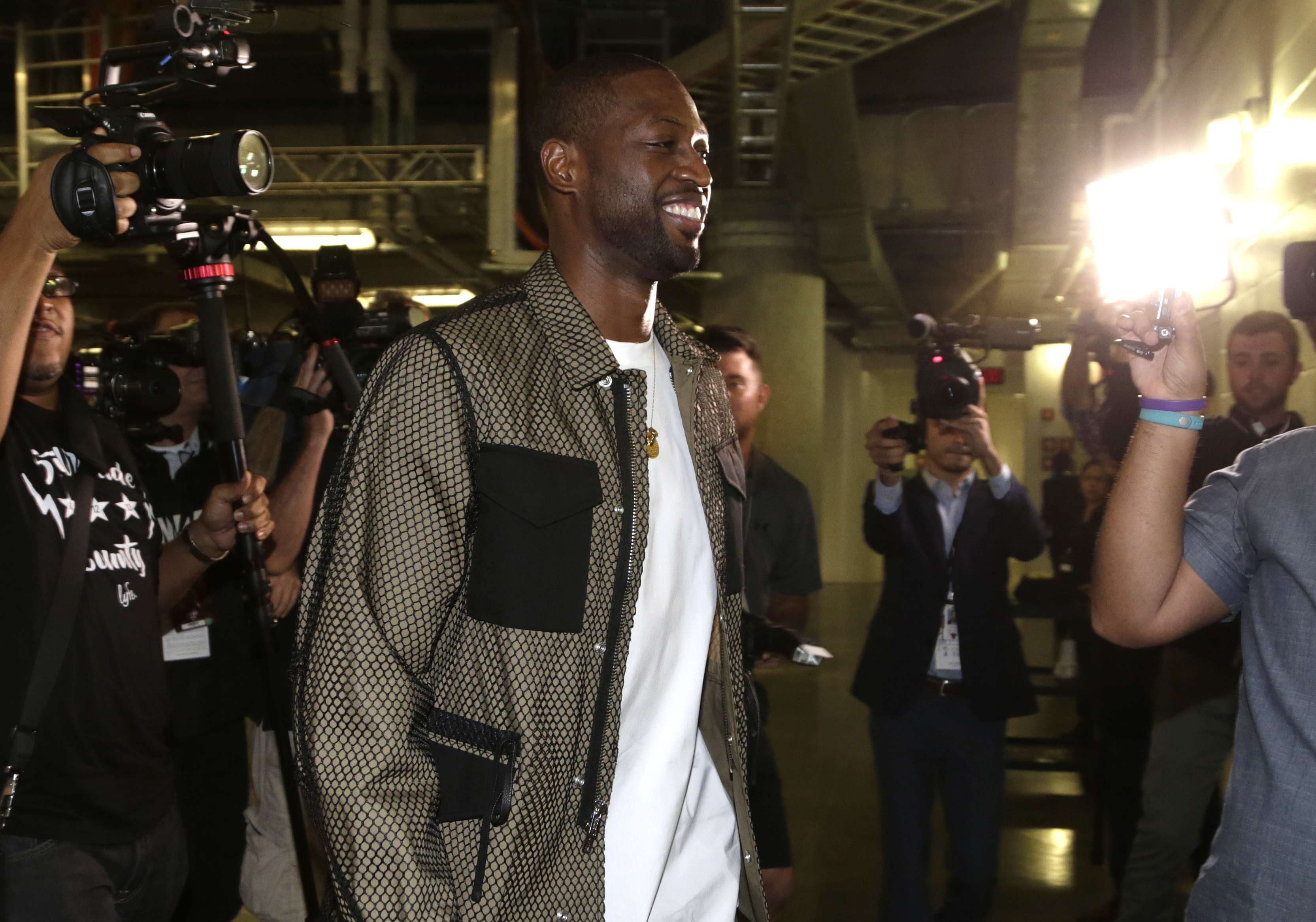 爱游戏娱乐-意甲倒计时，迈阿密热火赛前完成体检，细节引发关注，更衣室稳定，训练强度明显提升的简单介绍